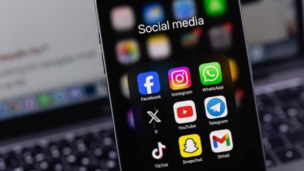 Sosial şəbəkələrdən təhlükəsiz istifadənin YOLLARI: Alimlərdən tövsiyələr