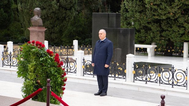 DTX-nin əməkdaşları Ulu Öndər Heydər Əliyevin xatirəsini YAD ETDİLƏR &ndash; FOTO/VİDEO