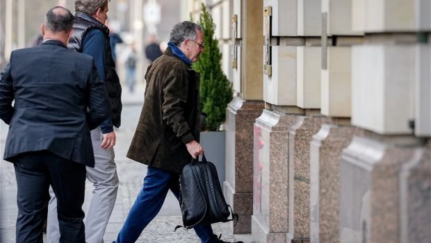 ABŞ nümayəndə heyəti Berlinə gəldi - Gündəm Ukrayna üzrə danışıqlardır