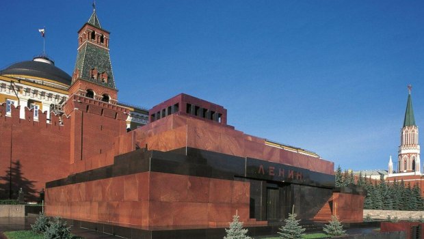 Leninin cəsədi mavzoleydən KÖÇÜRÜLÜR - Yerində isə...