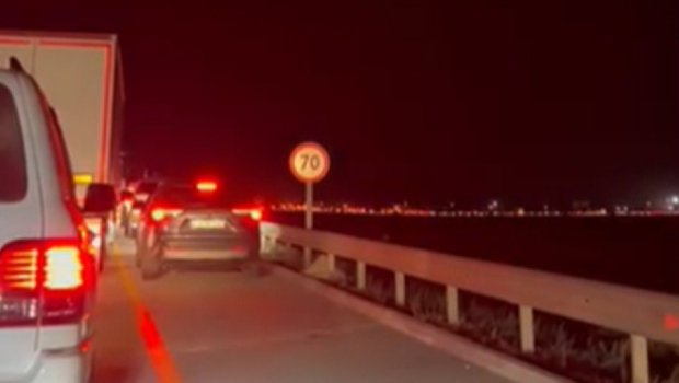 Bakı-Ələt yolunda dəhşətli qəza: Böyük tıxac var - VİDEO