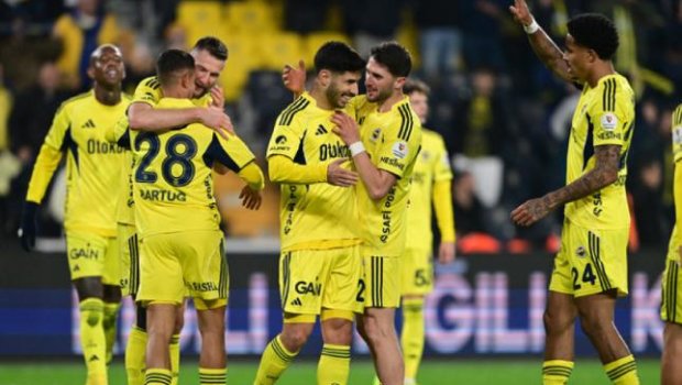 &ldquo;Fənərbağça&rdquo; &ldquo;Konyaspor&rdquo;u darmadağın etdi