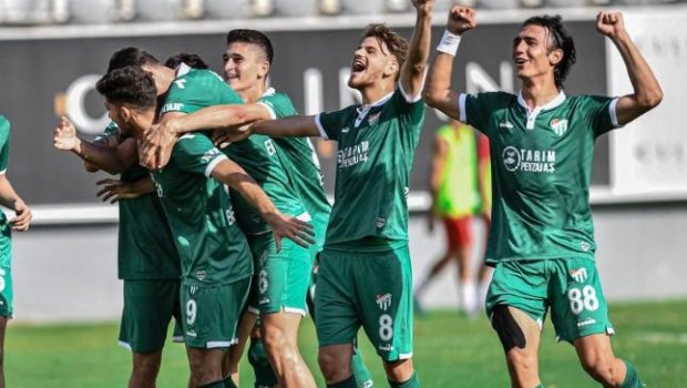 Maaşlar ödənilmədi, futbolçular klubu TƏRK ETDİ