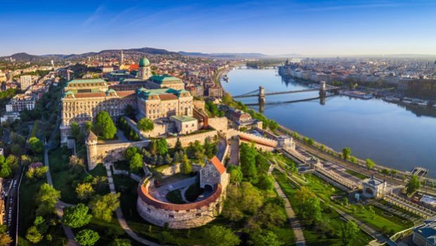 Macarıstan Ukraynanın Aİ-yə üzvlüyü ilə bağlı Aİ-nin bəyanatını blokladı