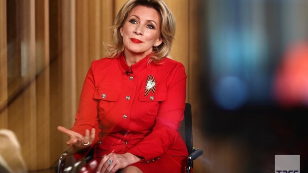 Zaxarova Lukaşenkonun sözlərini TƏKRARLADI: "Rusiya yatan ayıdır"