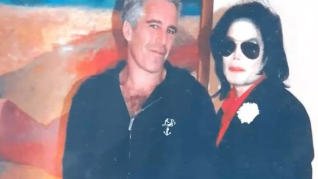 O sənədlərdə Maykl Ceksonun da şəkli üzə çıxdı &ndash; FOTO