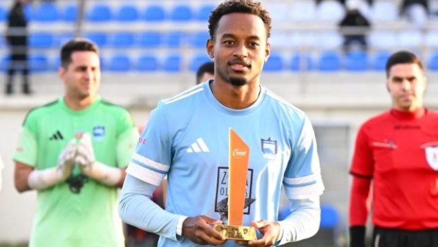 Premyer Liqada ayın qolunun qalibi MÜKAFATLANDIRILDI