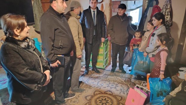 Qusarda aztəminatlı ailənin evinin təmirinə göstəriş verildi - FOTO