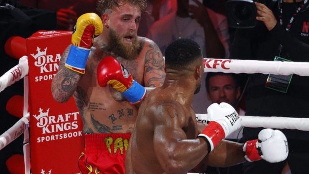 Nokauta düşən bloqer Ceyk Pol əməliyyat olundu - FOTO