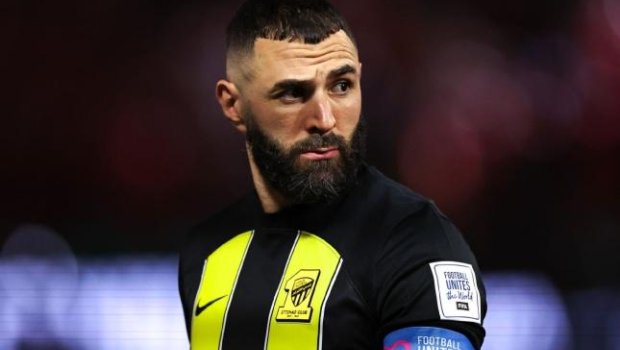 Benzema Pikassonun milyon avroluq tablosunu ALDI - FOTO