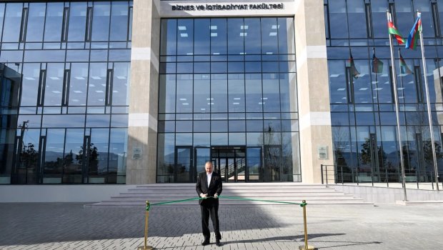 Prezident Qarabağ Universitetinin Biznes və iqtisadiyyat fakültəsinin binasının AÇILIŞINDA