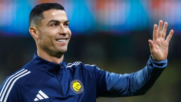 Kriştiano Ronaldo Qırmızı dənizdə iki villa aldı - FOTO