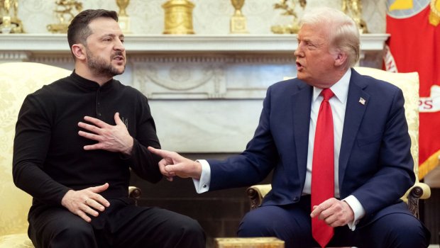 Zelenski geyim tərzini Trampla mübahisəsinə görə dəyişib?