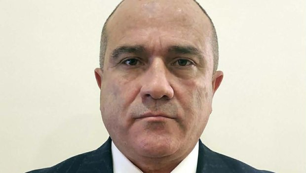 Yeni başçı müavinini işdən çıxardı