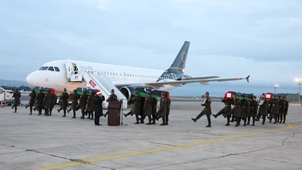 Türkiyədə təyyarə qəzasında həlak olan generalların nəşi Liviyaya yola salınıb - FOTO