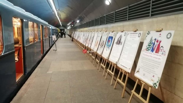 Bakı metrosunda retro vaqonlar nümayiş etdirilir - FOTOLAR