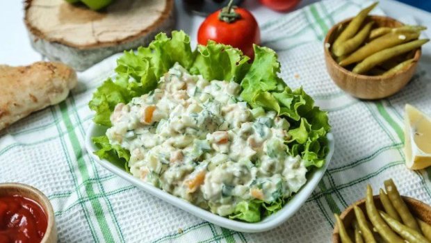 Bayram salatlarında mayonezi nə ilə əvəz edək - Mütəxəssis TÖVSİYƏSİ