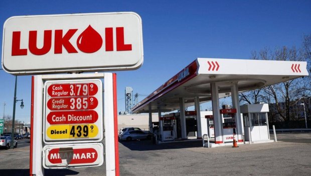 Bu ölkədə &ldquo;Lukoyl&rdquo; yanacaqdoldurma məntəqələrinin sahibləri nə edəcəklərini bilmirlər