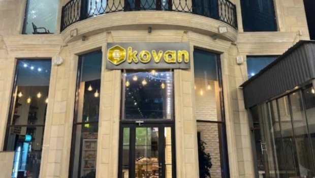 Bakıda məşhur iaşə obyektində YOXLAMA: Qanunsuz fəaliyyət göstərdiyi müəyyən edilib - FOTO