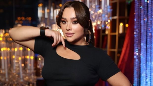 İynə ilə arıqladığını etiraf etdi - VİDEO