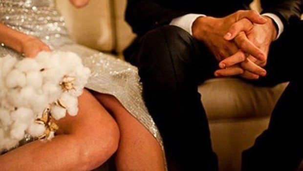 Bəy tortu yerə ATDI, toyda ara qarışdı - VİDEO