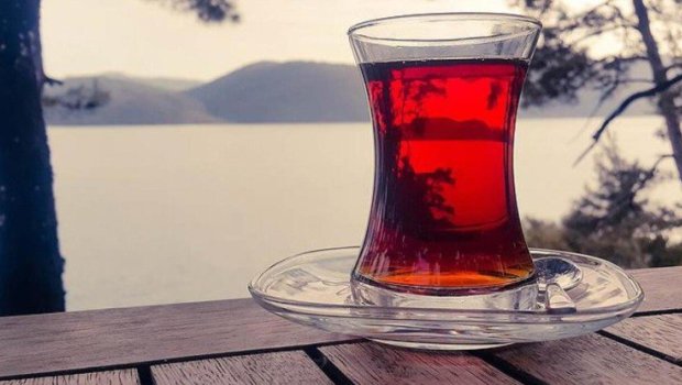 İsti çay həqiqətən isidirmi? - Həkimdən maraqlı açıqlama