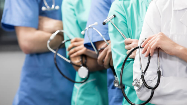 Həkimlərin əməkhaqqı ilə bağlı YENİLİK