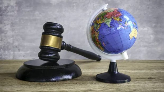 Dünyadakı ən qəribə 12 qadağa: Burada ölməyə icazə verilmir