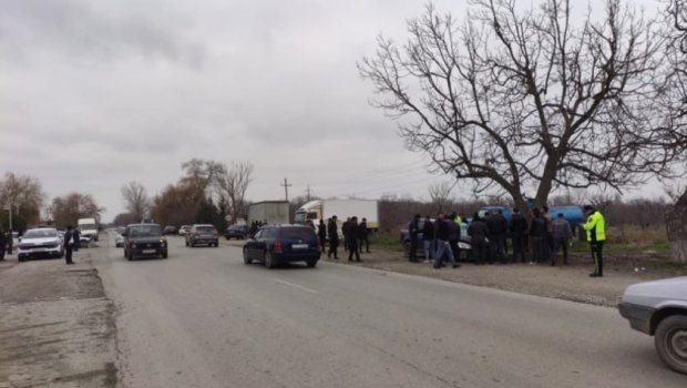 Xaçmazda 2 avtomovil toqquşdu &ndash; 2 nəfər xəsarət aldı - FOTO