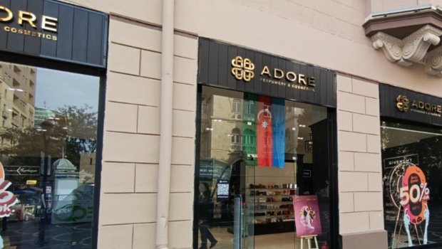 &ldquo;Adore&rdquo; mağazasından ŞİKAYƏT - &ldquo;Orijinal adı ilə keyfiyyətsiz ətir satıblar&rdquo;