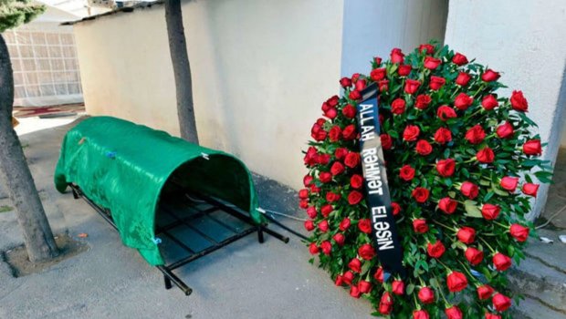 Azərbaycanda məktəb direktoru vəfat edib - FOTO