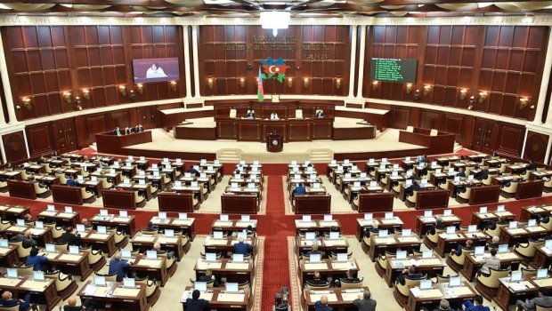 Üçüncü oxunuşda qəbulu yaz sessiyasına qalan QANUN LAYİHƏLƏRİ