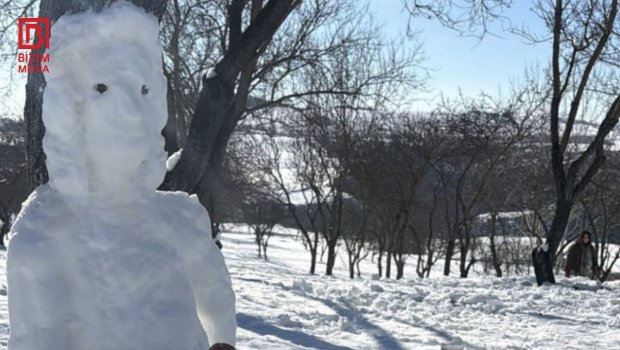 Qardan Nyutonun heykəlini yaratdı -Tanınmış naşirin qızının əl işi maraqla QARŞILANDI &ndash; FOTO