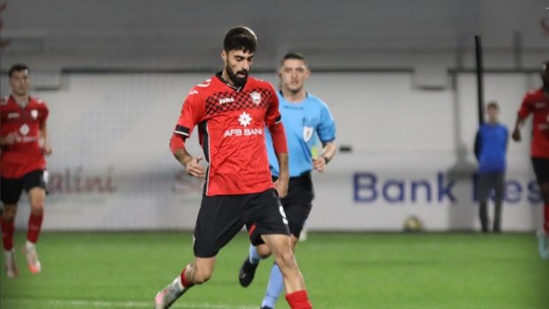 &ldquo;Qəbələ&rdquo; bu futbolçu ilə yollarını AYIRDI