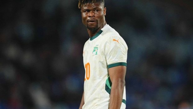 &ldquo;Beşiktaş&rdquo; İngiltərədən müdafiəçi GƏTİRİR