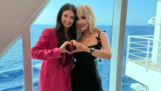 "Qızımın 20 yaşı var, hələ də sosial şəbəkəyə girməyə qoymuram"