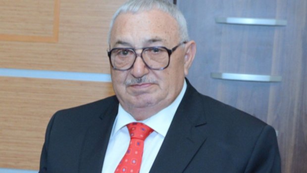 Mustafa Qarayev vəfat etdi