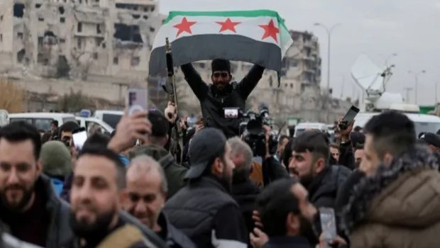 Kürdlərin son döyüşçüləri də Hələbi tərk etdi