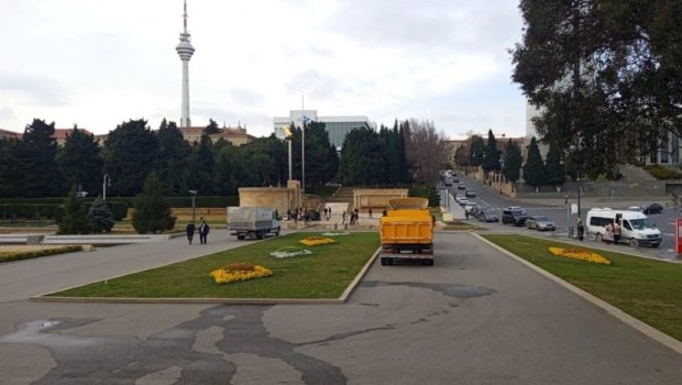 Şəhidlər xiyabanında 20 Yanvar faciəsinin ildönümü ilə bağlı hazırlıq işlərinə başlanıldı