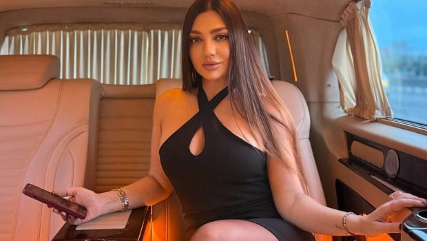 Tolik efirə yığıb məşhur müğənnini geyiminə görə BİABIR ETDİ - VİDEO