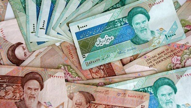 İran rialının dəyəri sıfıra düşdü &ndash; FOTO