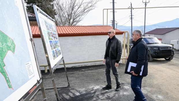 İlham Əliyev Ağdərənin Çapar kəndində - FOTO