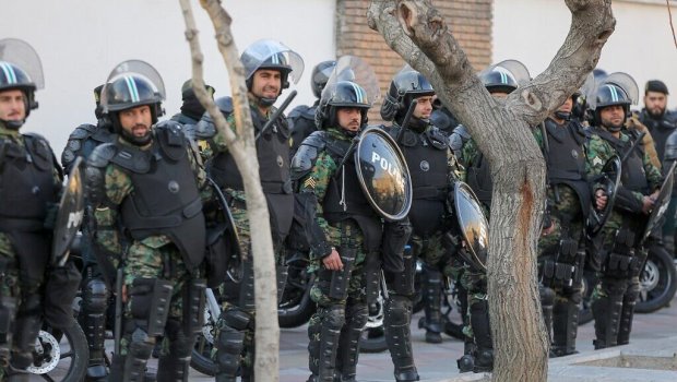 İranda 297 nəfər SAXLANILDI