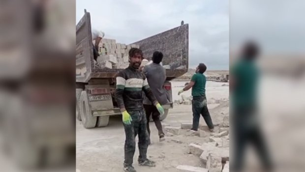 Meyiti tapılan Kamalın papağı başqa yerdə aşkarlanıb - Ayaqqabısının bir tayı isə yoxdur...