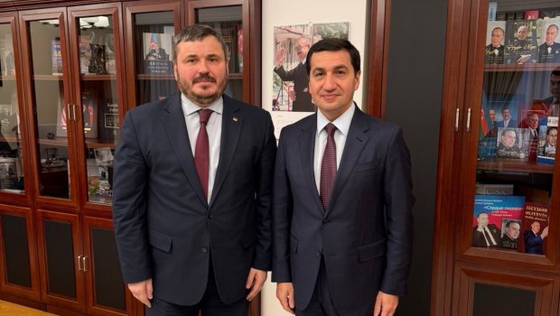 Hikmət Hacıyev Ukrayna səfiri ilə GÖRÜŞDÜ