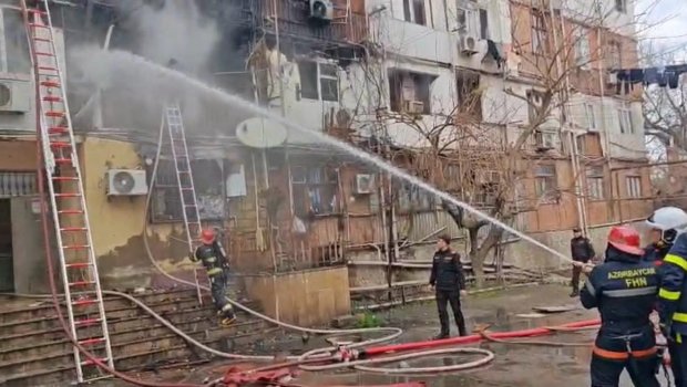 Bakıda güclü YANĞIN &ndash; FOTO/VİDEO &ndash; YENİLƏNİB