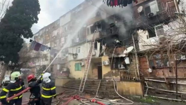 Binəqədidəki yanğında 30 sakin təxliyə edildi