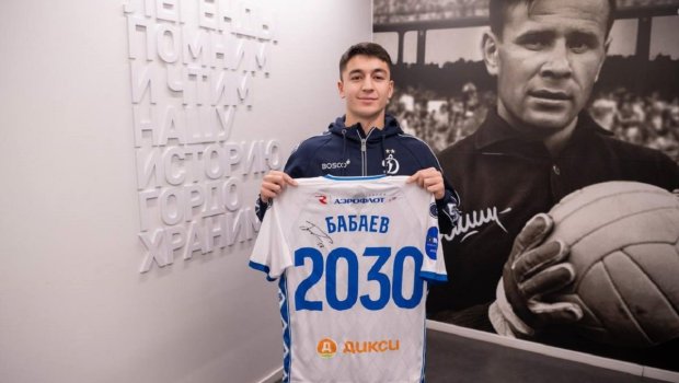 &ldquo;Dinamo&rdquo; azərbaycanlı futbolçu ilə müqaviləni ARTIRDI