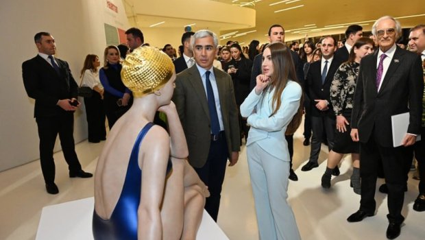 Heydər Əliyev Mərkəzində Kerol Förmenin sərgisinin açılışı oldu - FOTO