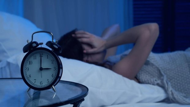 Yuxusuzluqdan əziyyət çəkənlərin DİQQƏTİNƏ - Bunları etsəniz...